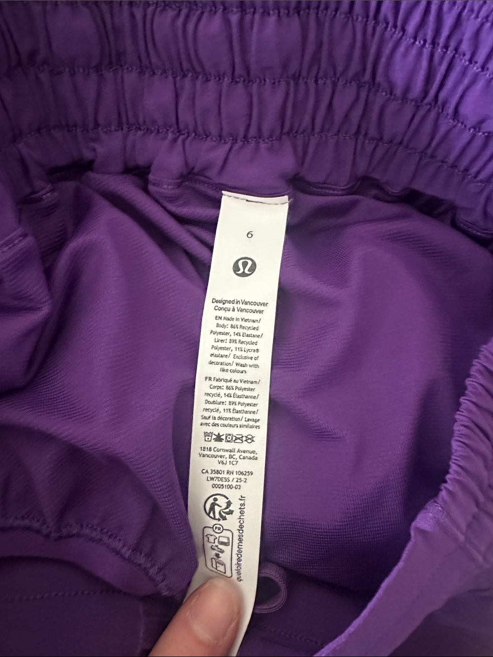 Lululemon Hotty Hot HR 2.5" Lined Shorts college Purple BNWT - Picture 4 of 5